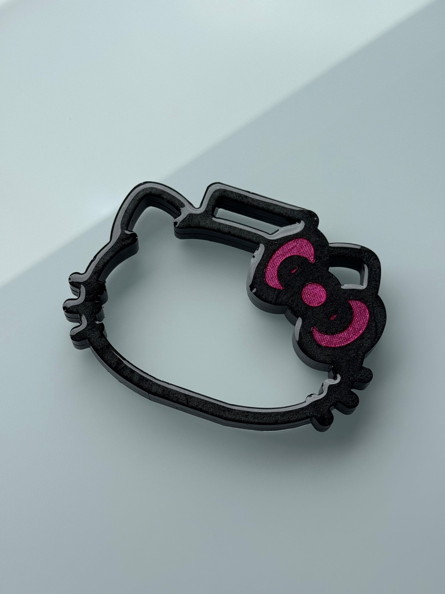 Kitty Tsurikawa Handle